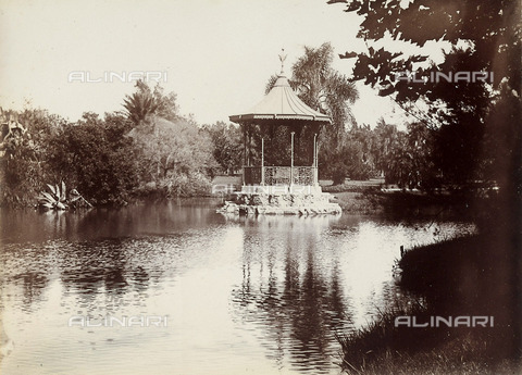 AVQ-A-003264-0016 - A nymphaeum in the pond of Palermo park, Buenos Aires - Date of photography: 1900 - Alinari Archives, Florence