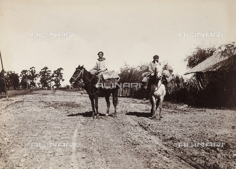 AVQ-A-003264-0018 - To milkmen on horseback near Buenos Aires - Date of photography: 1900 - Alinari Archives, Florence