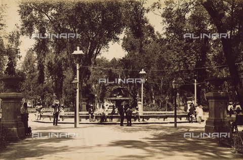 AVQ-A-003434-0018 - Alameda Gardens, Mexico City - Date of photography: 1880-1890 ca. - Alinari Archives, Florence