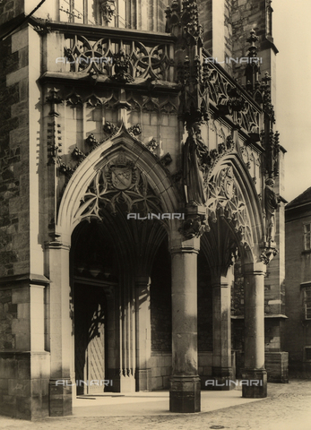 AVQ-A-003560-0008 - The Neo-Gothic prothyrum of the cathedral of Brno, Czech Republic - Date of photography: 1937 - Alinari Archives, Florence