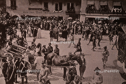 AVQ-A-003768-0019 - Corteo storico in occasione della rievocazione della Battaglia di Murten a Berna - Data dello scatto: 1891 - Archivi Alinari, Firenze