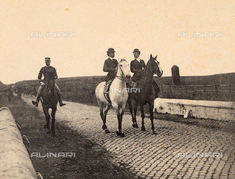 AVQ-A-003771-0009 - Horseback riding during a hunt at Centocelle, near Rome - Date of photography: 01/12/1896 - Alinari Archives, Florence