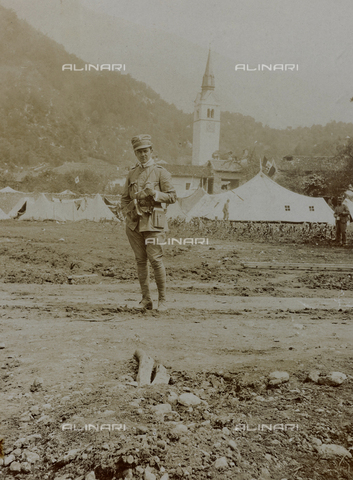 AVQ-A-003796-0127 - First World War: portrait of a soldier, Caporetto - Date of photography: 1915-1918 - Alinari Archives, Florence