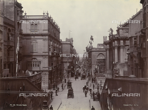 AVQ-A-003805-0037 - Royal Way, La Valletta - Date of photography: 1910 ca. - Alinari Archives, Florence
