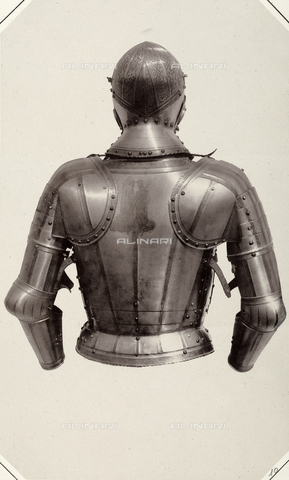 AVQ-A-003863-0010 - The upper part of the sixteenth century suit of armor of the Emperor Charles V seen from behind, preserved in Austria - Date of photography: 1859 - Alinari Archives, Florence