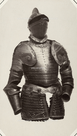AVQ-A-003864-0009 - Upper part of the sixteenth century armor of General Agostino Barbarigo, preserved in Austria - Date of photography: 1862 - Alinari Archives, Florence