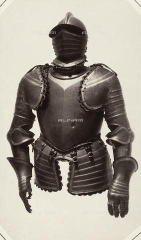 AVQ-A-003864-0011 - Upper part of the sixteenth century armor of Franz Duodo, General Proxy of San Marco, preserved in Austria - Date of photography: 1862 - Alinari Archives, Florence