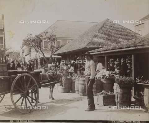 AVQ-A-004053-0007 - 'Antilles': the market of Nassau - Date of photography: 1900 ca. - Alinari Archives, Florence