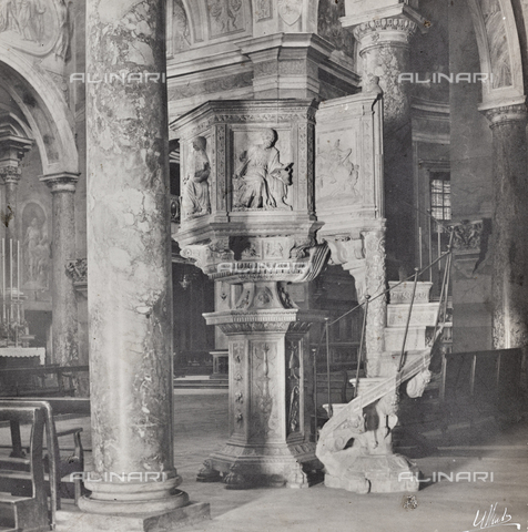 AVQ-A-004294-0027 - "Pietrasanta - pulpit Stagio Stagi" - Date of photography: 1900-1910 - Alinari Archives, Florence