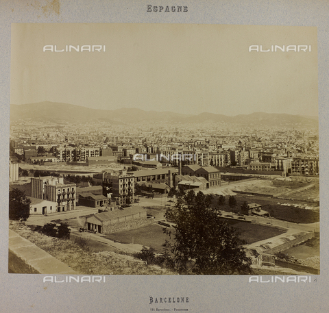 AVQ-A-004816-0001 - Album "Barcelone 1888 ": Panorama of Barcelona - Date of photography: 1888 - Alinari Archives, Florence