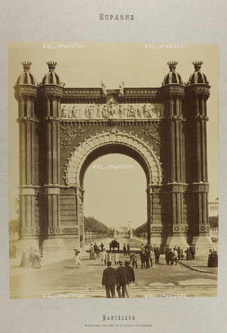 AVQ-A-004816-0032 - Album "Barcelone 1888": Arc de Triomphe built for the Universal Exhibition of 1888 in Barcelona - Date of photography: 1888 - Alinari Archives, Florence