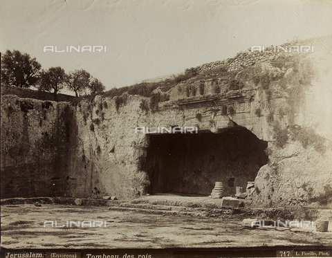 AVQ-A-004884-0056 - Album "Palestine 1887": royal Tombs, Jerusalem - Date of photography: 1887 - Alinari Archives, Florence