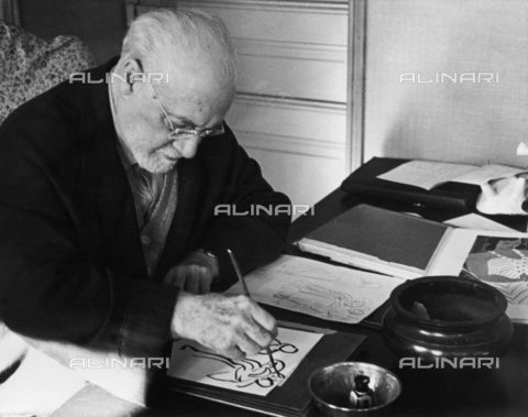 BPK-S-AA1001-3733 - Henri Matisse (1869-1954) nella sua casa a Vence - Data dello scatto: 1948 - Felix H. Man / BPK/Archivi Alinari