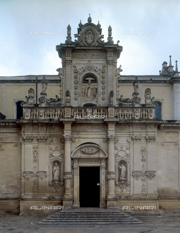 CAL-F-011047-0000 - Facciata settentrionale del Duomo di Lecce - Data dello scatto: 2002 - Archivi Alinari, Firenze