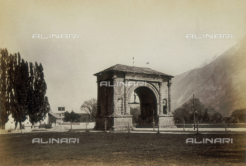 FBQ-A-006131-0022 - Aosta: View of the Arch of Triumph - Date of photography: 1865 ca. - Alinari Archives, Florence