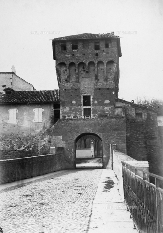 FBQ-A-006155-0007 - Ponte Verde con vista della Rocchetta a Parma - Data dello scatto: 1865 ca. - Archivi Alinari, Firenze