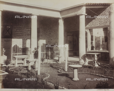 FBQ-A-006182-0012 - Peristyle of the House of the Vettii in Pompeii - Date of photography: 1880 ca. - Alinari Archives, Florence