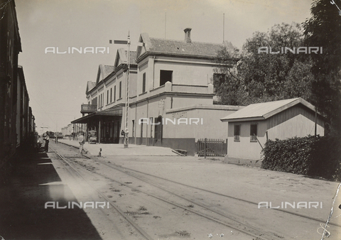 FBQ-A-006185-0073 - Measures to establish the Chilean-Argentinian border: Rio Cuarto Station. Argentina - Date of photography: 1910 ca. - Alinari Archives, Florence