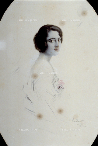 FBQ-F-004027-0000 - Half-length portrait of the countess Andreina Suardi, consort of baron S. Just de Teulada - Date of photography: 1930 - Alinari Archives, Florence