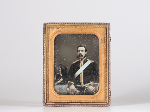 FBQ-F-005732-0000 - Ritratto maschile in uniforme - Data dello scatto: post 1845 - Archivi Alinari, Firenze