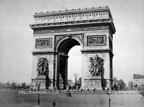 FBQ-F-006280-0000 - L'Arc de Triomphe in Paris - Date of photography: 1860 ca. - Alinari Archives, Florence