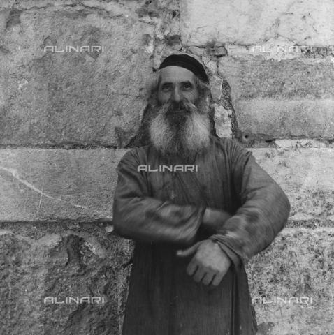 FCA-F-000127-0000 - Religious, Hosios Loukas, Distomo, Viotia, Greece - Date of photography: 1950-1960 - Alinari Archives, Florence