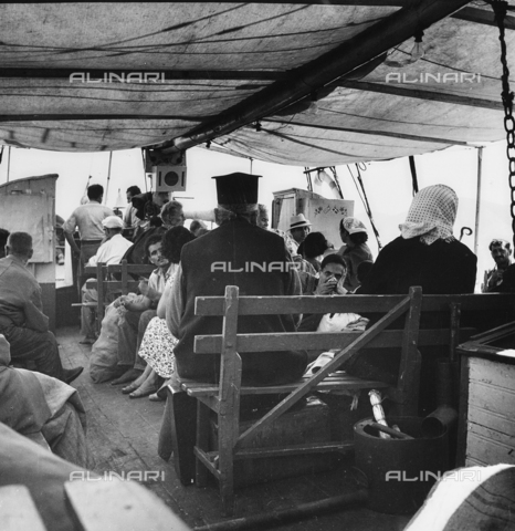 FCA-F-000143-0000 - Monaco of Mount Athos on a boat, Greece - Date of photography: 1950-1960 - Alinari Archives, Florence