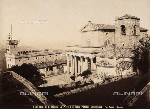 FCC-F-010671-0000 - The Cathedral and the Palazzo del Governo, in San Marino - Date of photography: 1880 ca. - Alinari Archives, Florence