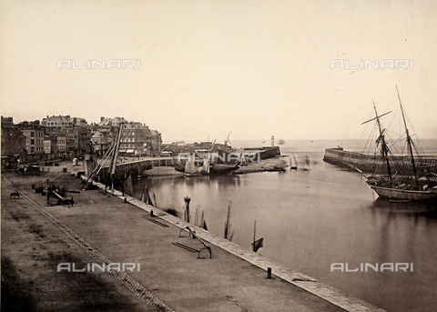 FCC-F-012248-0000 - View of the Port of Treport, near Dieppe, France - Date of photography: 1890 ca. - Alinari Archives, Florence