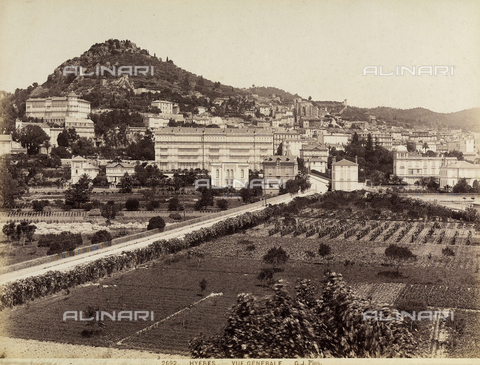 FCC-F-012265-0000 - View of the city of Hyeres, in Provence, France - Date of photography: 1880 ca. - Alinari Archives, Florence