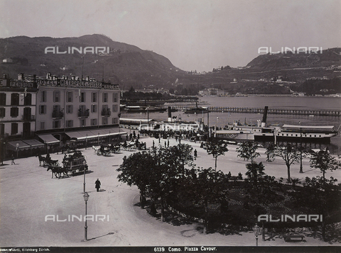 FCC-F-012854-0000 - Piazza Cavour in Como - Date of photography: 1900 ca. - Alinari Archives, Florence