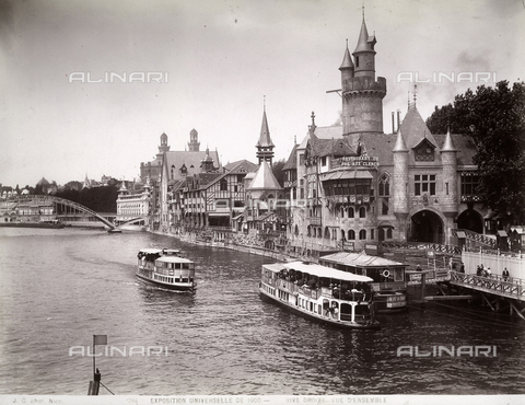 FCC-F-013295-0000 - World's Fair of 1900: view of the right shore of the Seine. - Date of photography: 1900 - Alinari Archives, Florence