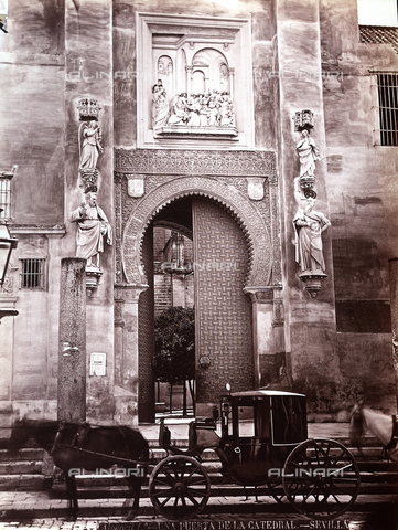 FCC-F-013557-0000 - The Puerta del Perdon, the entrance to the courtyard of the old mosque (now a cathedral) of Seville, Spain. - Date of photography: 1880 ca. - Alinari Archives, Florence