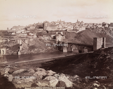 FCC-F-013578-0000 - View of the Spanish city of Toledo, with the Bridge of San Martìn crossing the River Tajo in the foreground - Date of photography: 1880-1890 ca. - Alinari Archives, Florence