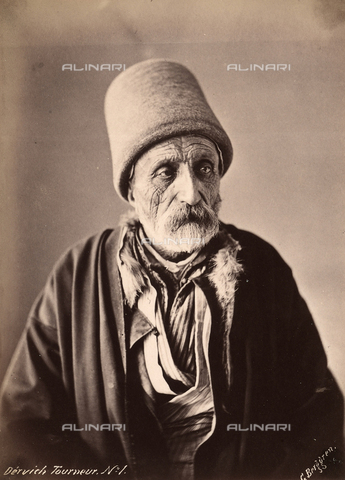 FCC-F-014859-0000 - Half-length portrait of an old Turkish spinner - Date of photography: 1880 ca. - Alinari Archives, Florence