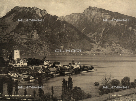 FCC-F-015050-0000 - A view of Spiez with its omonimous castle, on Lake Thun, in Switzerland - Date of photography: 1900 ca. - Alinari Archives, Florence
