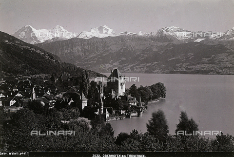 FCC-F-015125-0000 - Panoramic view of Oberhofen, on Lake Thun, Switzerland - Date of photography: 1900 ca. - Alinari Archives, Florence