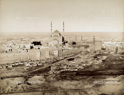 FCC-F-016174-0000 - View of Cairo with the walls of the Citadal (El-Quala) and the Mosque of Mohamed Ali, called the Alabaster Mosque - Date of photography: 1880 - 1890 ca. - Alinari Archives, Florence