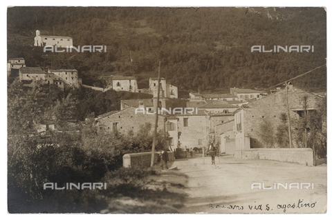 FVD-S-006542-0A42 - Via S. Agostino in Baiano - Date of photography: 1905-1915 - Donazione Biondi / Alinari Archives, Florence