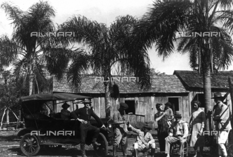 FVQ-F-055677-0000 - Colonists in Rio de Janeiro - Date of photography: 1940-1950 ca. - Alinari Archives, Florence