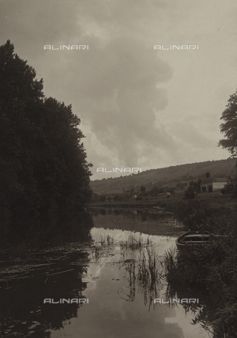 FVQ-F-057204-0000 - River landscape - Date of photography: 1900 ca. - Alinari Archives, Florence