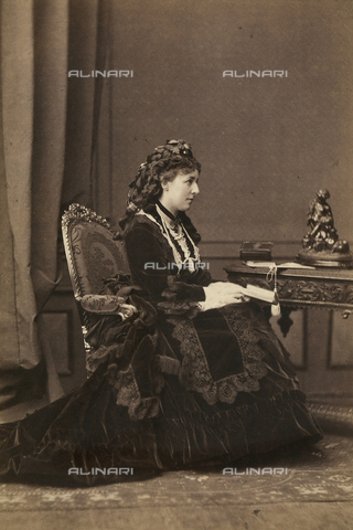 FVQ-F-091782-0000 - Portrait of an Austrian noblewoman - Date of photography: 1865 - 1875 - Alinari Archives, Florence