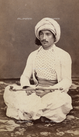 FVQ-F-095693-0000 - Portrait of an Egyptian - Date of photography: 1880-1890 ca. - Alinari Archives, Florence