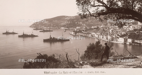 FVQ-F-102909-0000 - Panorama of Villefranche-sur-Mer, in France - Date of photography: 1920 - 1925 - Alinari Archives, Florence