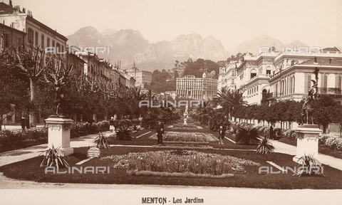 FVQ-F-102912-0000 - The Biovès garden in Menton, France - Date of photography: 1920 - 1925 - Alinari Archives, Florence