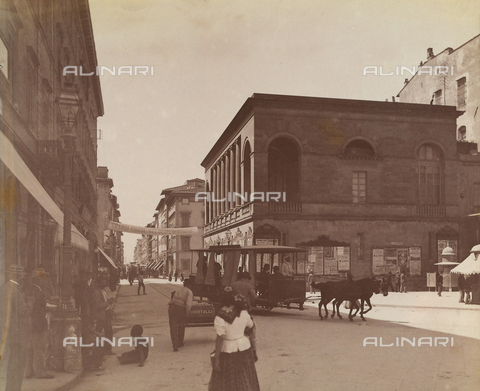 FVQ-F-105712-0000 - View with people of corso Vittorio Emanuele in Livorno - Date of photography: 1890 ca. - Alinari Archives, Florence