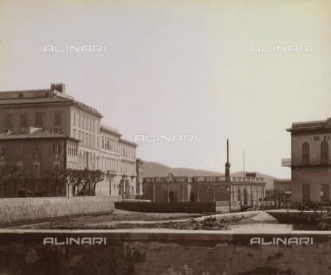 FVQ-F-105731-0000 - Pancaldi Royal Bathing House, Leghorn - Date of photography: 1890 ca. - Alinari Archives, Florence