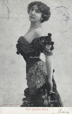FVQ-F-116960-0000 - Ritratto di Carolina Otero, nota come La Bella Otero, ballerina e attrice spagnola; cartolina - Data dello scatto: 1890-1900 - Archivi Alinari, Firenze