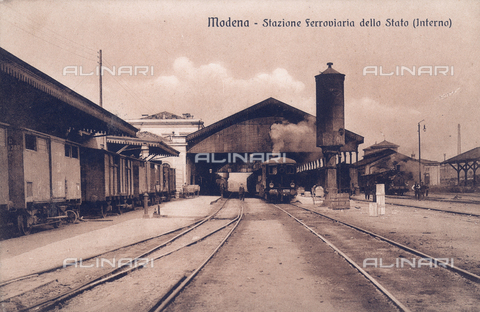FVQ-F-135769-0000 - The railway station of Modena - Date of photography: 1930 ca. - Alinari Archives, Florence