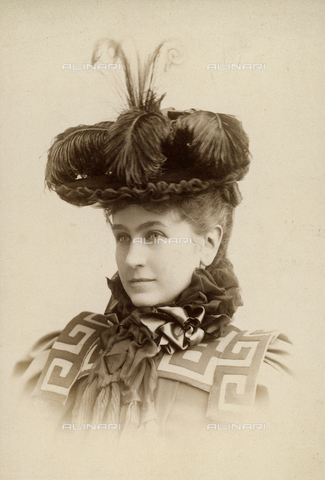 FVQ-F-139435-0000 - Portrait of Katharina Schratt, first actress of the Burgtheatre and lover of Franz Joseph - Date of photography: 1890 ca. - Alinari Archives, Florence